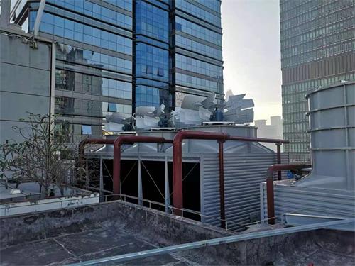 <a href=http://www.sdfly.com.cn/product/lqt/ target=_blank class=infotextkey>冷卻塔</a>噪音治理改造