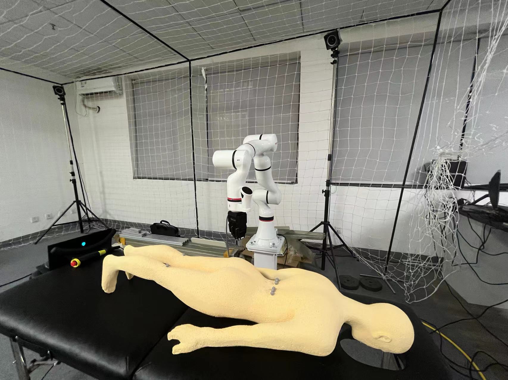 針灸機(jī)器人