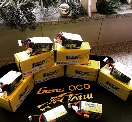 Tattu 1300mah R-line 6S 電池