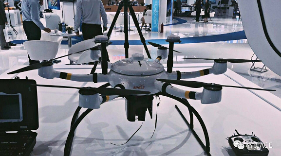 無人機