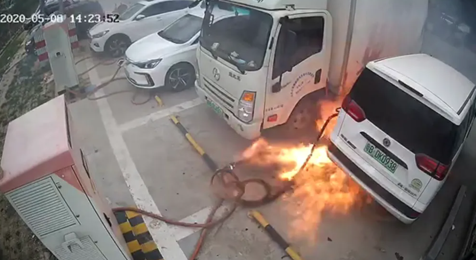 鋰電池自燃爆炸火災撲救策略