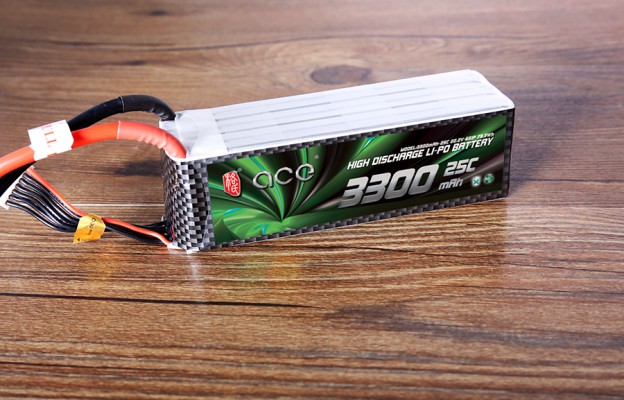 格氏ACE 3300mAh 25C 22.2V 航模電池
